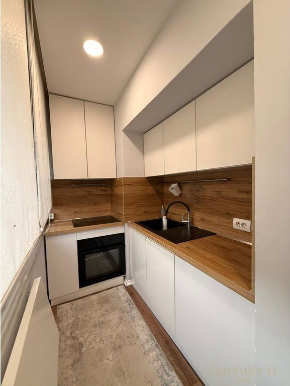 APARTAMENT 2+1+2 ME QERA TEK SHESHI WILLSON