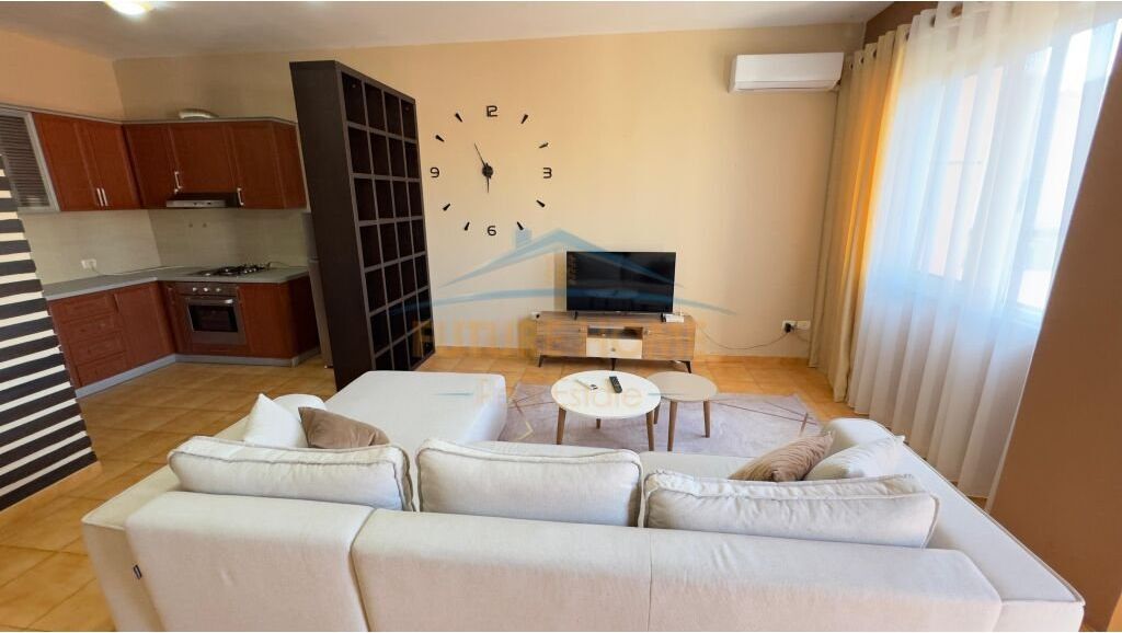 Rent, Apartment 1+1+PARKING SPACE, Barrikadave Street, Tirana