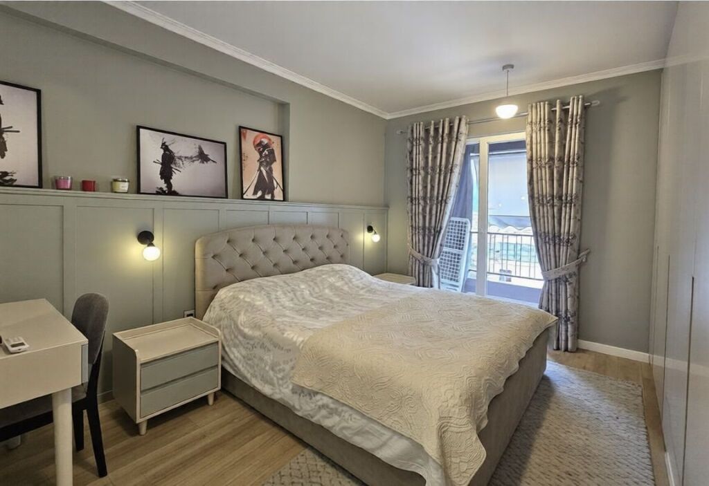 VENDESI APPARTAMENTO 2+1  , 5 MAGGIO