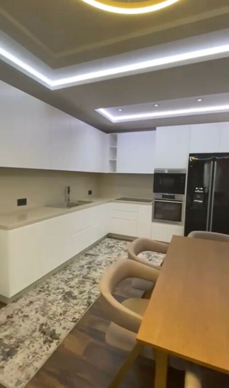 Shitet apartament 2+1+2,Ish fusha Aviacionit