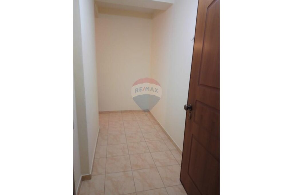 🏡 Apartament 1+1 për Shitje – Rruga Gjergj Kastrioti, Vlorë