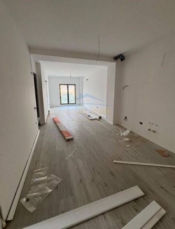 Affitto Appartamento 2+1 Via delle Barricate