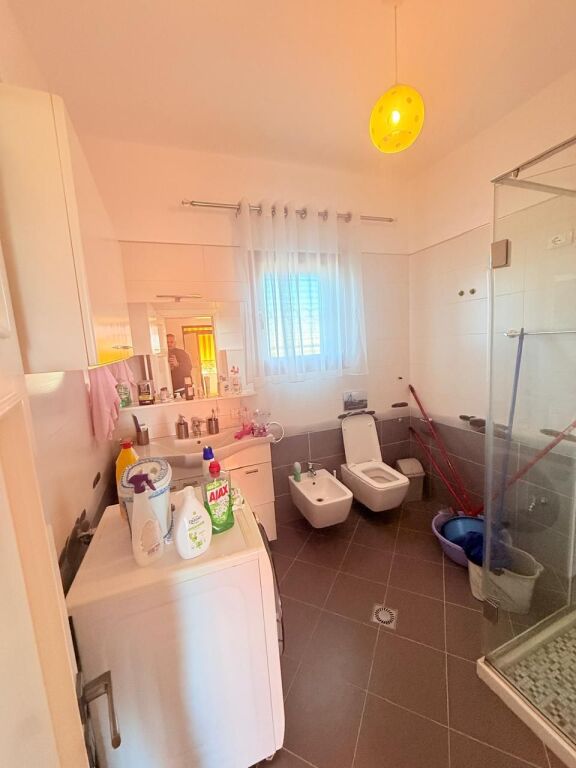 FOR SALE 3 FLOOR VILLA MANEZ DURRES