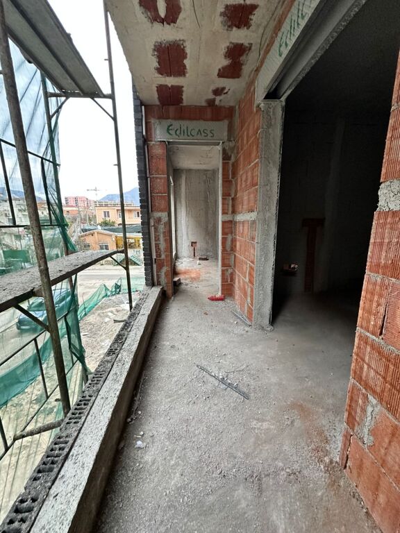 Apartament 1+1  per Shitje ne Paskuqan