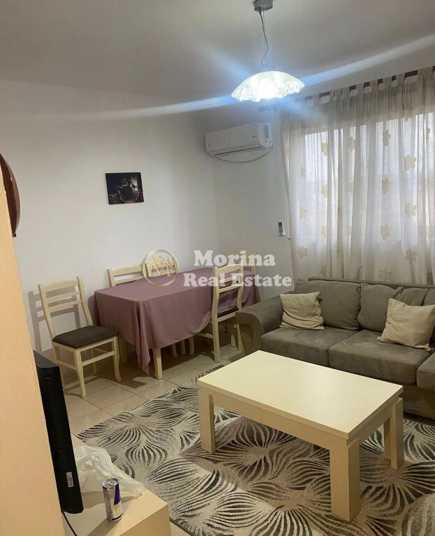 Rent | Apartment 1 + 1 | Porcelan | 380 €/month