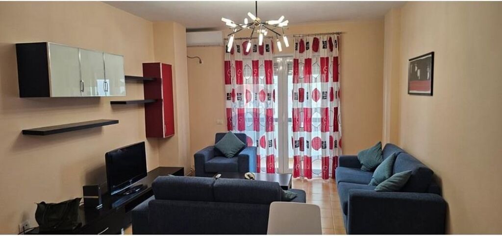APARTAMENT 2+1+2 PER QIRA- RRUGA E SALES