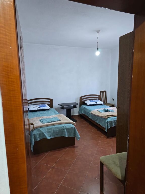 In affitto 2+1 VIA JORDAN MISJA 350 mila lek