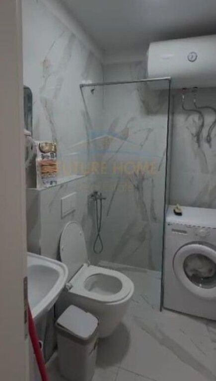 Shitet, Garsoniere, Kodra e Diellit, Tiranë