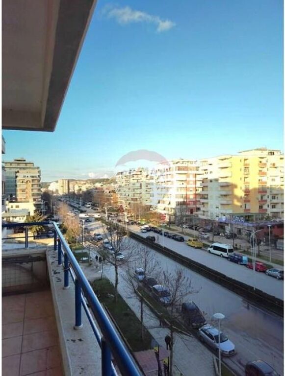 🏡 Apartament 1+1 për Shitje – Rruga Gjergj Kastrioti, Vlorë