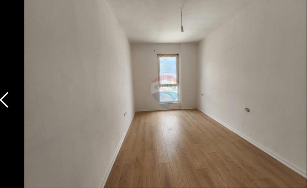 Apartment for sale 1+1 at 5 May Street