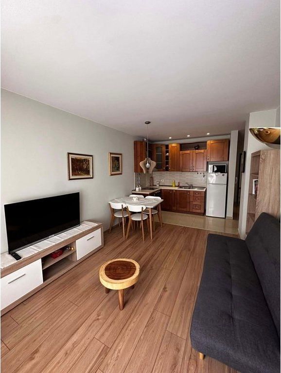 Apartment 1+1 for rent – Bogdanëve Street