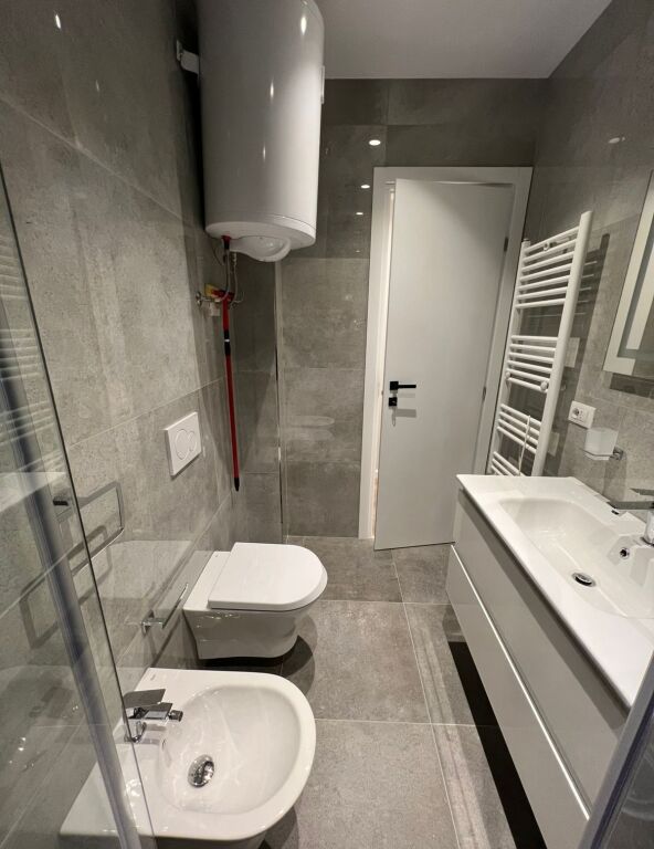 Apartament 2+1 me qera Ish fusha