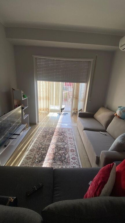 VENDESI APPARTAMENTO 1+1 BRRYLI 110.000 EURO