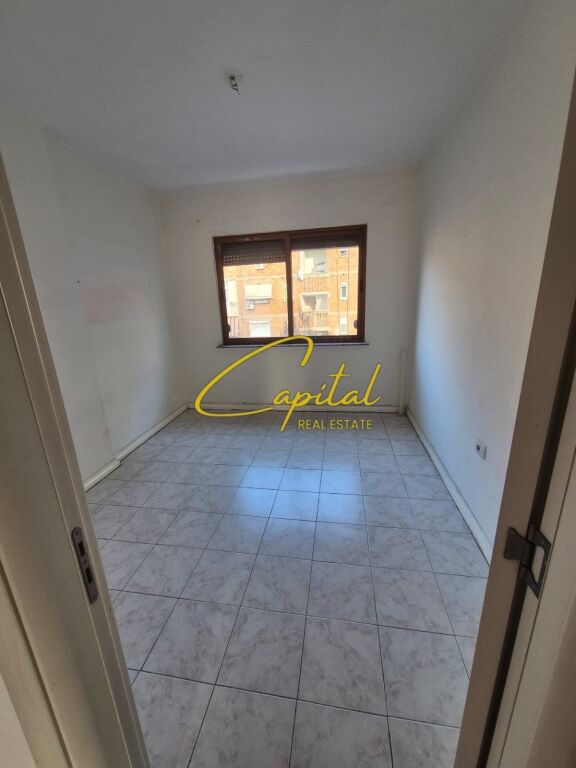 VENDESI APPARTAMENTO 2+1 MYSLYM SHYRI 168.000 EURO