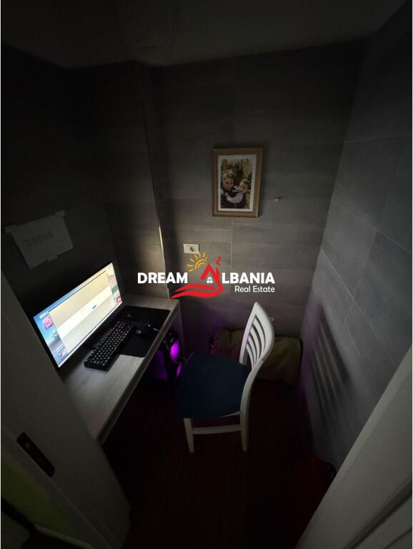 Apartament 2+1+2 Ne Shitje Te Stadiumi Dinamo (ID 41212170)