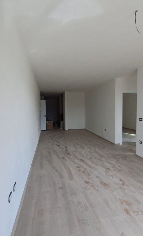 Appartamento 2+1 in vendita a Rezidenca Turdiu, Fusha e Aviacionit!