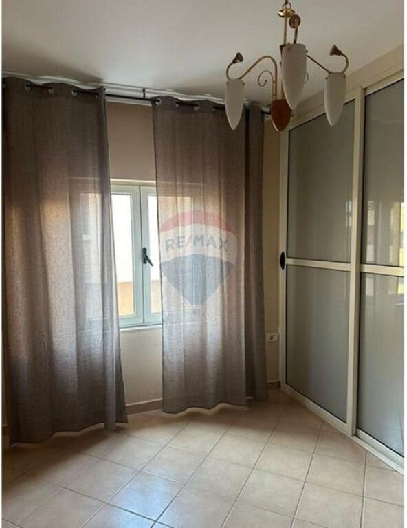 Apartment for Rent in Bllok