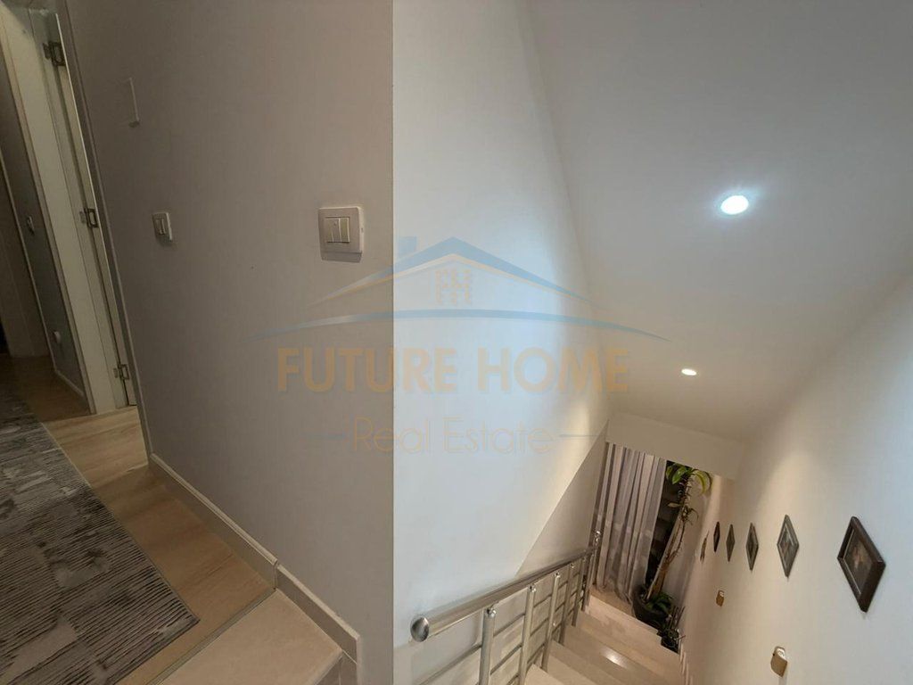 Duplex for sale in the Kodra e Diellit Residence, Tirana