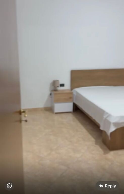 2+1,arredato vicino alla stazione ferroviaria,per abitazione o ufficio,600 euro