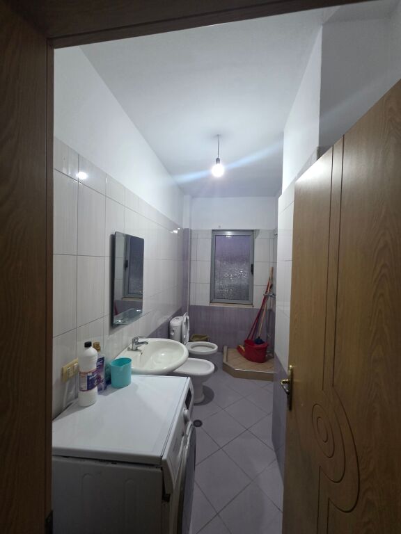 Super 2+1 me Qera ne Astir