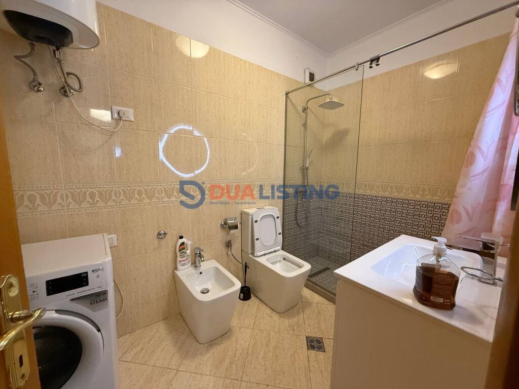 Apartament 2+1 me qira ,Komuna e Parisit