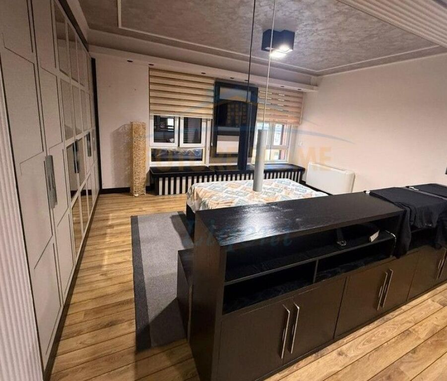 Qera, Apartament 3+1+2, Myslym Shyri, Tiranë.!!