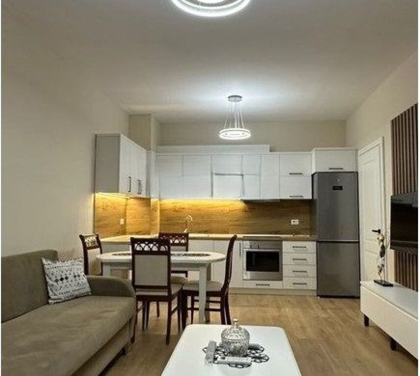 Apartament 1+1 me Qira tek 5 Maji!