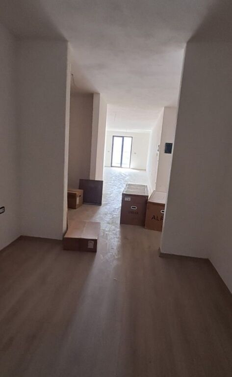 Appartamento 2+1 in vendita a Rezidenca Turdiu, Fusha e Aviacionit!