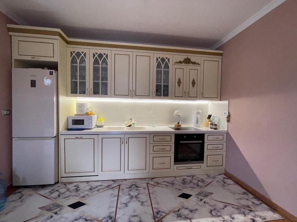 Villa di 3 piani + Terreno in vendita, Sauk, Tirana