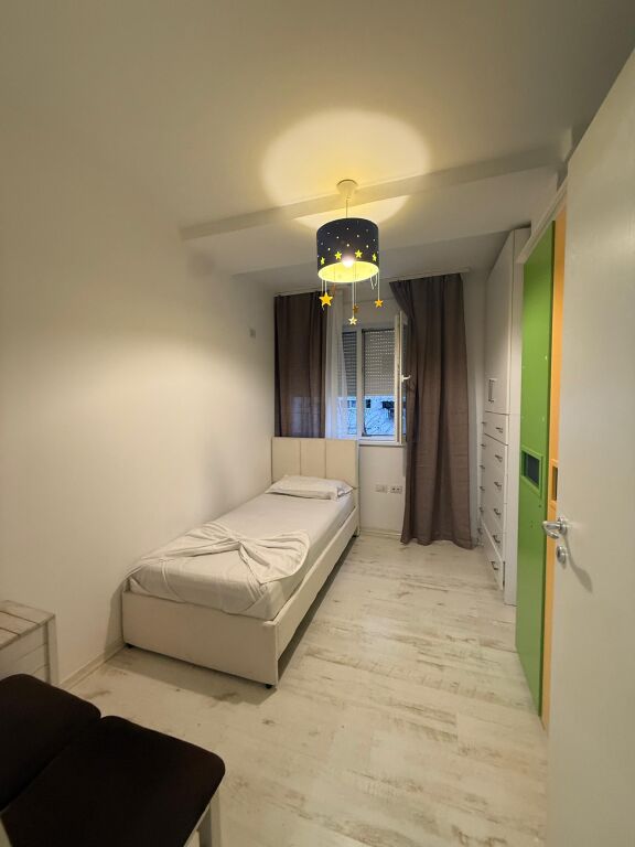 🏠 Jepet me qira Apartament 2+1+Bllk 📍21 Dhjetori, Kompleksi Magnet 💶 Çmimi: 620€/muaj