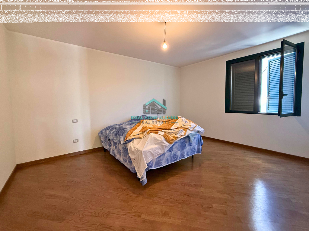Apartament 2+1 Shitet – Zona e Bulevardit, Vlore.