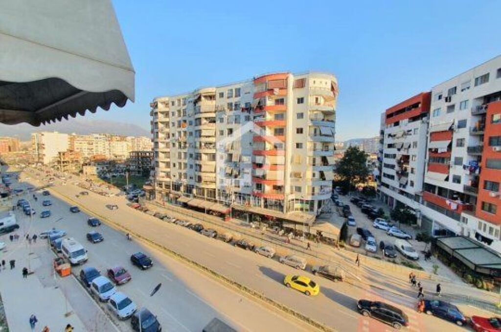 Shitet, Garazh, Unaza e Re, Tirane. 30,000 €,UNA63767