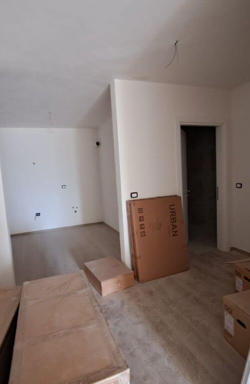 Appartamento 2+1 in vendita a Rezidenca Turdiu, Fusha e Aviacionit!