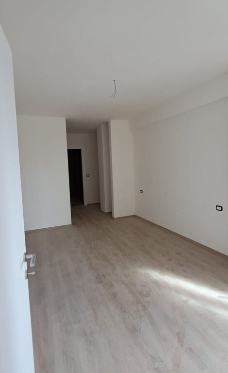 Appartamento 2+1 in vendita a Rezidenca Turdiu, Fusha e Aviacionit!