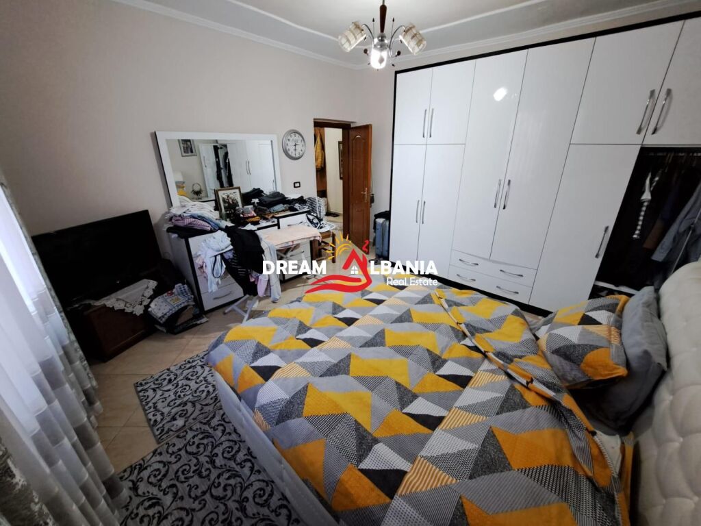 Apartament 1+1 me qera ne rrugen e Dibres prane Medresese ne Tirane (ID 4219394)
