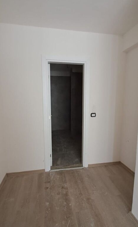 Appartamento 2+1 in vendita a Rezidenca Turdiu, Fusha e Aviacionit!