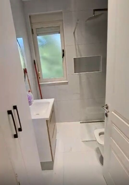 Appartamento 1+1 in affitto di fronte a Delijorgji