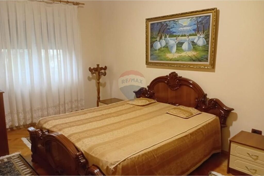 Appartamento in affitto vicino alla Scuola Sinan Tafaj