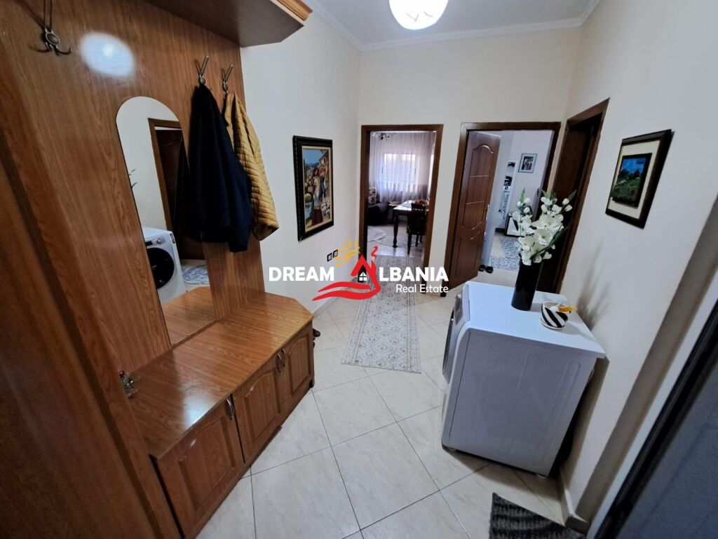 Apartament 1+1 me qera ne rrugen e Dibres prane Medresese ne Tirane (ID 4219394)

