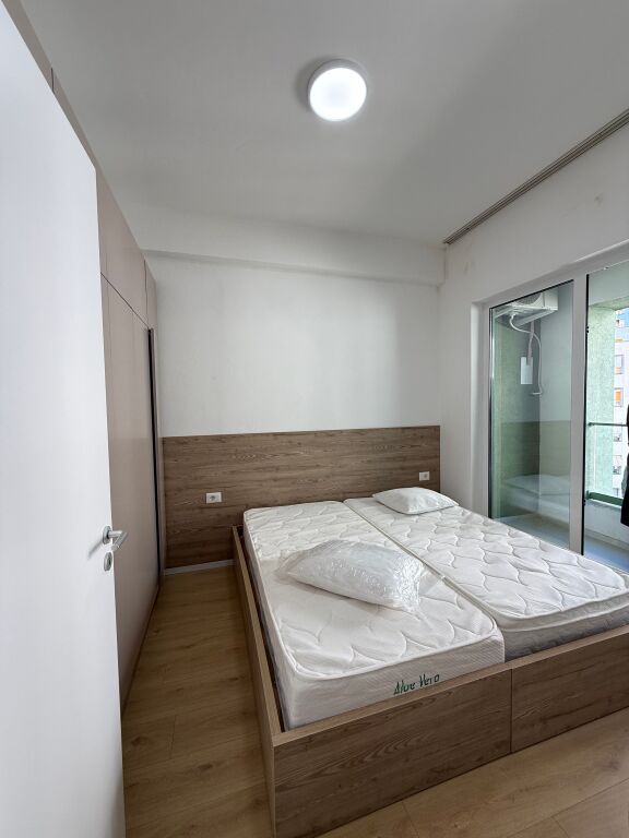 Jepet me qera apartament 1+1