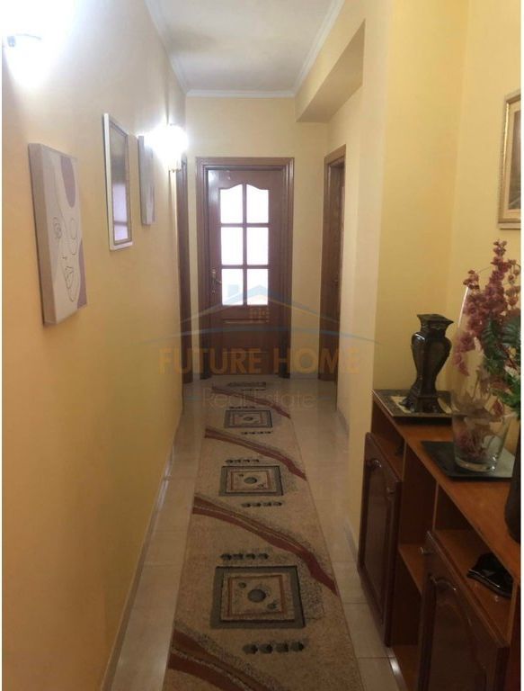 Shitet, Apartament 3+1+2, Rruga e Elbasanit, Tiranë