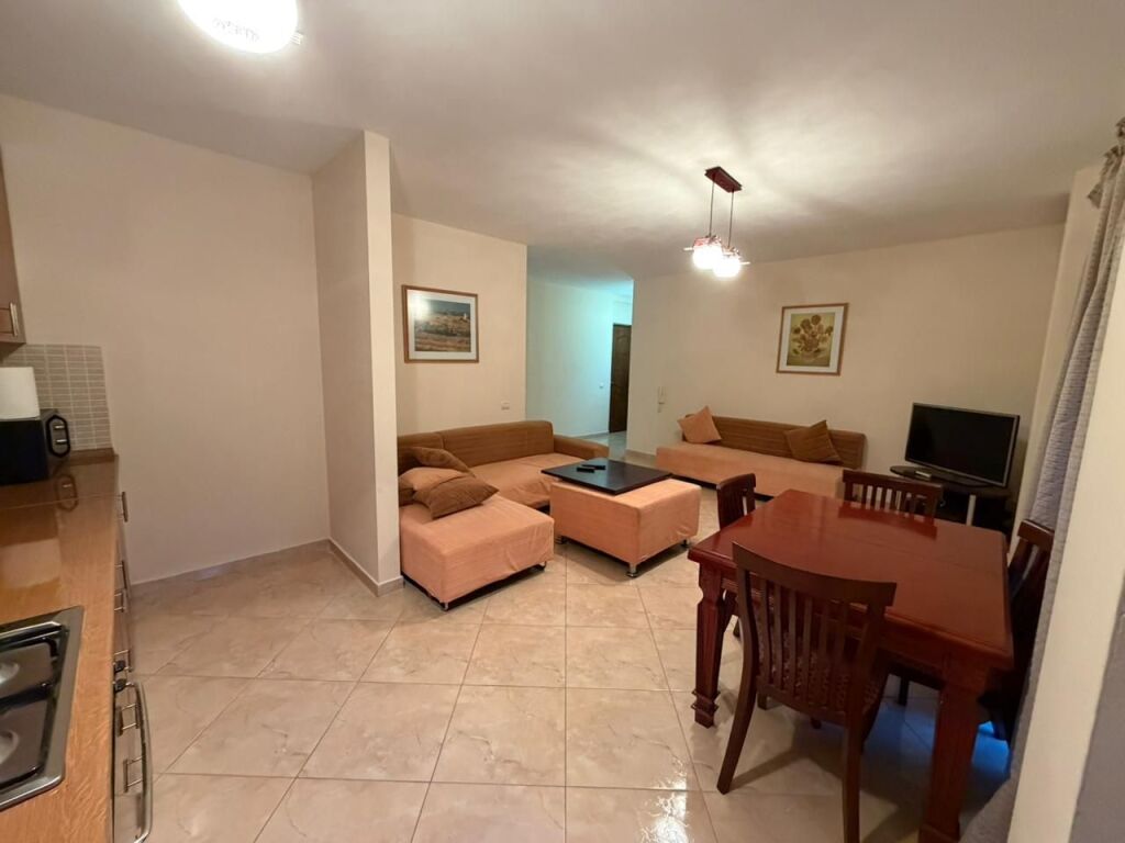 Apartment for rent 2+1+2 at Colombo Complex, Dry Lake