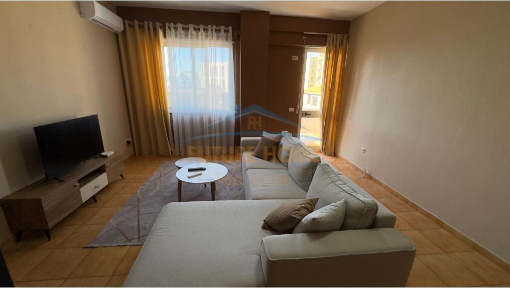 rent apartment 1+1+parking space, Barricades Street