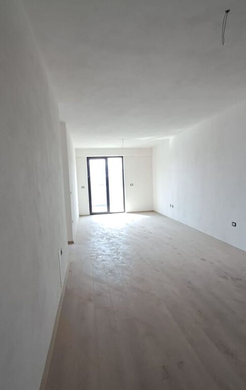 Appartamento 2+1 in vendita a Rezidenca Turdiu, Fusha e Aviacionit!