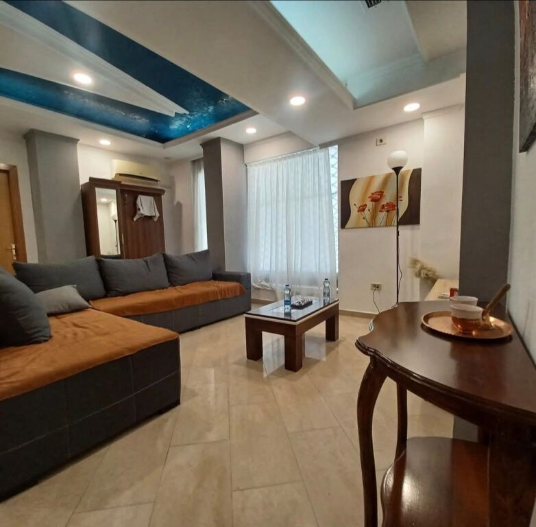 APARTAMENT 2+1+2 ME QIRA . RR.FORTUZI