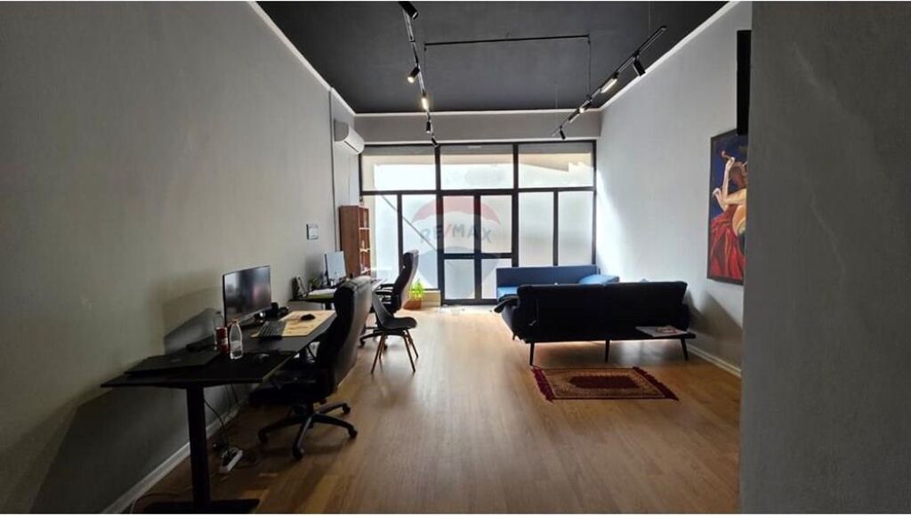 Dyqan me qira, Kodra e Diellit !