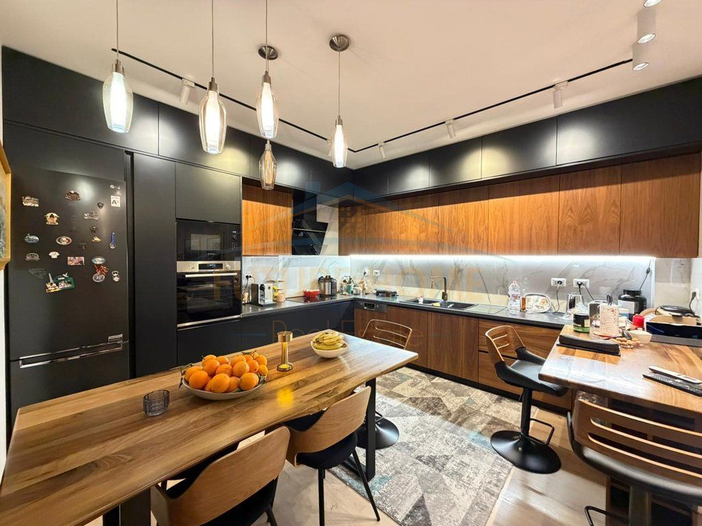 Duplex for sale in the Kodra e Diellit Residence, Tirana