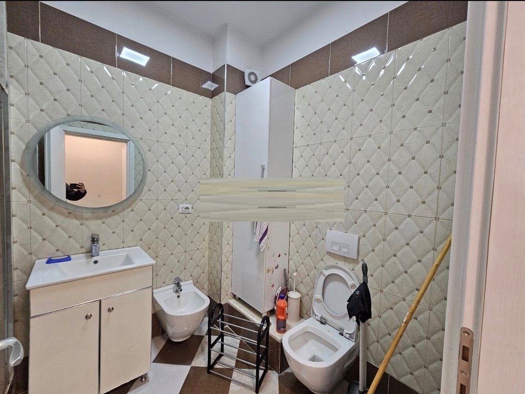 GJIMNAZI PARTIZANI Apartment 1+1 for rent