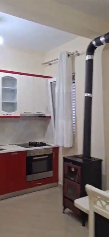 Shitet shtepi private 1 kateshe 2+1