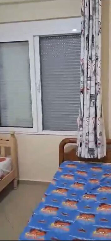 Shitet shtepi private 1 kateshe 2+1